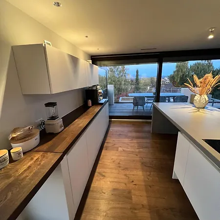 Penthouse Mit Whirlpool & Riesenterrasse Apartament *