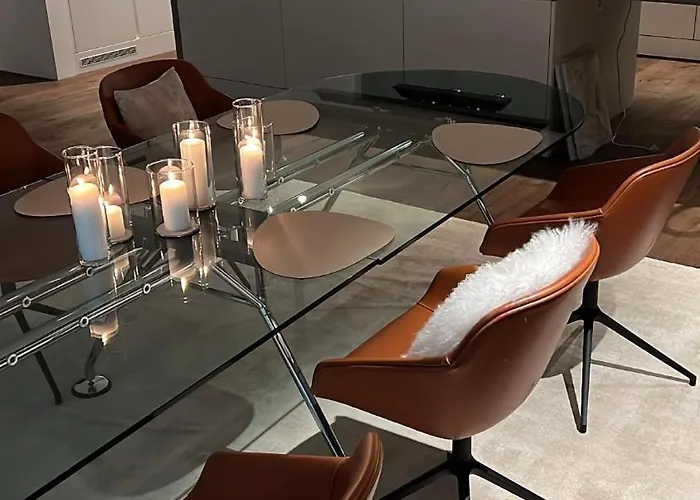 Penthouse Mit Whirlpool & Riesenterrasse